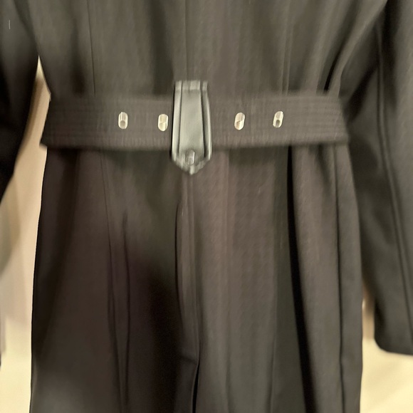 Ladies lined Michael Kors jacket - Picture 7 of 10